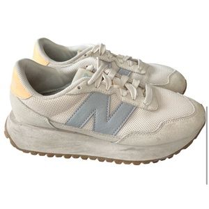 New Balance 237 Sneakers size 5